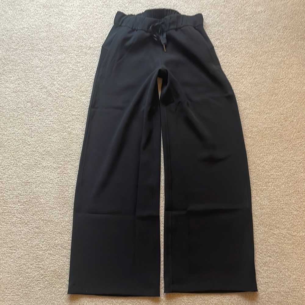 Lululemon wide leg pants